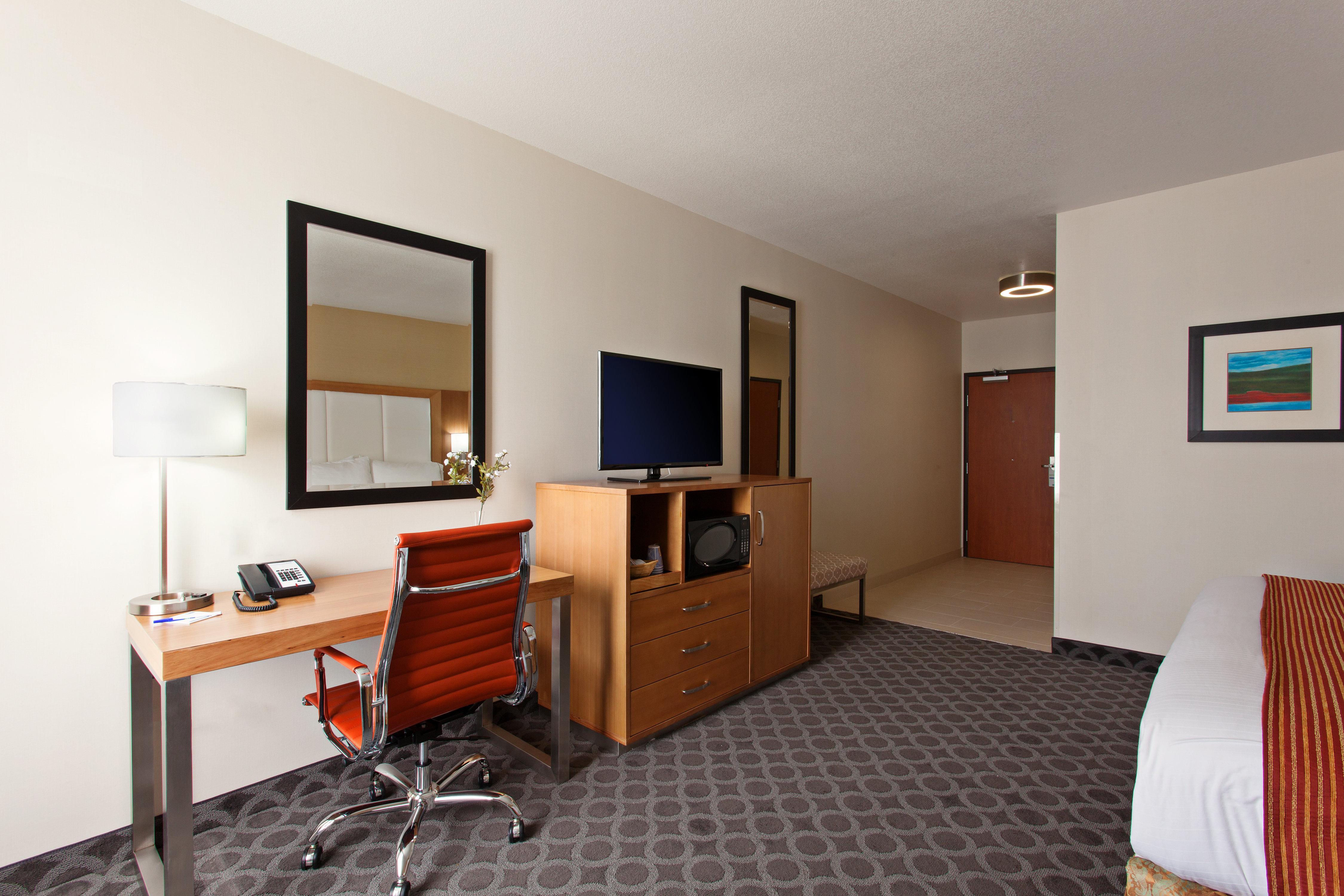 Holiday Inn Express North Hollywood - Burbank Area By Ihg Los Angeles Exterior photo